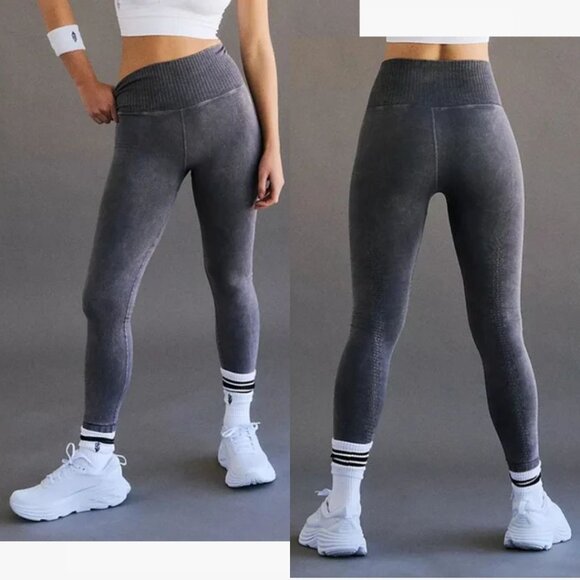 Free People FP Movement - High-Rise Good Karma Leggings | XS/S | Blacksand - Picture 1 of 16
